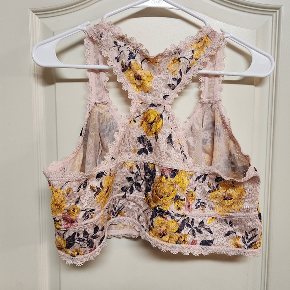 Torrid floral pink yellow bralette Size 3 - Picture 4 of 5
